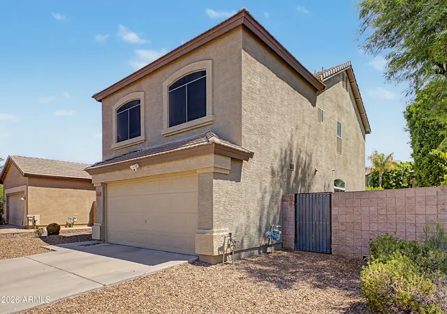 Photo 3 of Single family home for sale at 26425 N 42Nd Wy, Phoenix, AZ 85050 | MLS# 7073000 | Listing updated on 2026-08-29