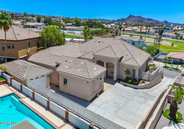 Photo 3 of Single family home for sale at 2270 Palmer Dr, Lake Havasu City, AZ 86406 | MLS# 7071126 | Listing updated on 2026-09-19