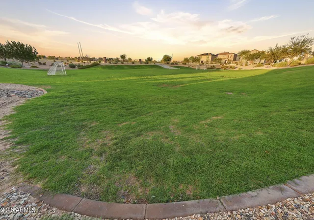 Photo 37 of Townhouse for sale at 3935 S 82nd Dr, Phoenix, AZ 85043 | MLS# 7073346 | Listing updated on 2026-08-31