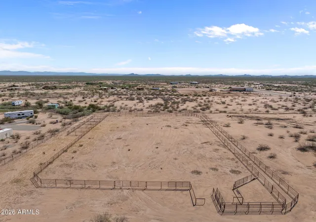 Photo 4 of Land for sale at 45330 Abbott Rd #5, Wickenburg, AZ 85390 | MLS# 7073141 | Listing updated on 2026-08-29