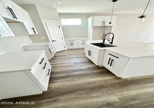 Photo 2 of Townhouse for sale at 2537 E Southgate Ave, Phoenix, AZ 85040 | MLS# 7071607 | Listing updated on 2026-08-26