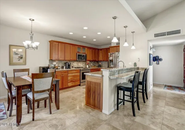 Photo 4 of Townhouse for sale at 4800 N 68Th St #374, Scottsdale, AZ 85251 | MLS# 7071541 | Listing updated on 2026-08-27