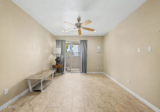 Listing Photo 3 - Condo for sale in building located at 4410 N Longview Ave, Phoenix, AZ 85014 - Unit #115