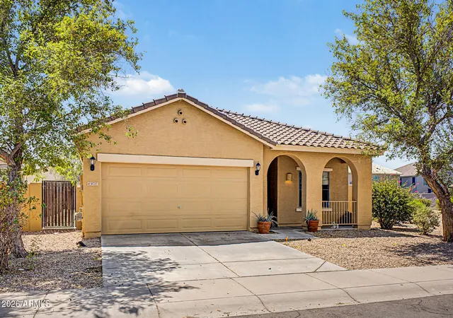 Photo 3 of Sale Pending at 8737 W Hammond Ln, Tolleson, AZ 85353 | MLS# 7071526 | Listing updated on 2026-10-06