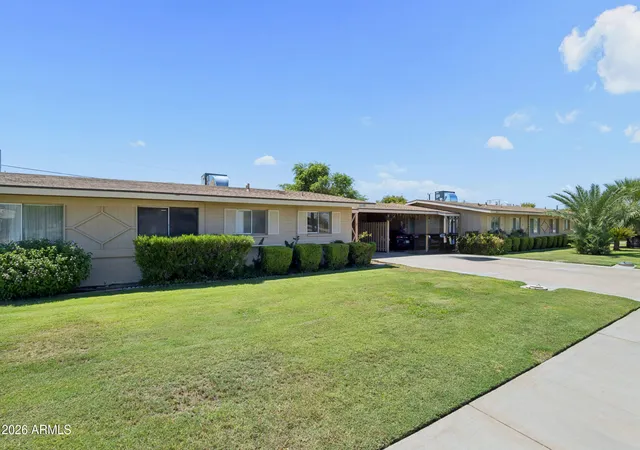 Photo 2 of Townhouse for sale at 10511 W Clair Dr, Sun City, AZ 85351 | MLS# 7072000 | Listing updated on 2026-09-12