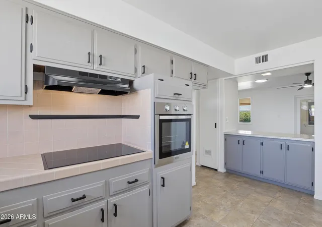 Photo 3 of Townhouse for sale at 10511 W Clair Dr, Sun City, AZ 85351 | MLS# 7072000 | Listing updated on 2026-09-23