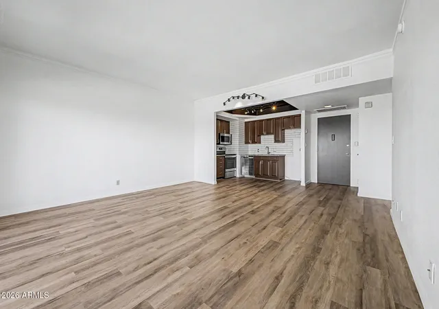 Photo 4 of House for sale at 4750 N Central Ave #3A, Phoenix, AZ 85012 | MLS# 7072712 | Listing updated on 2026-10-02