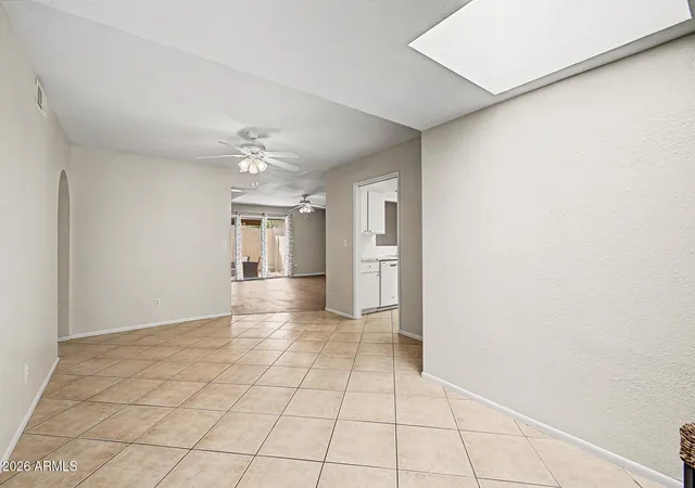 Photo 3 of Townhouse for sale at 517 W Duke Dr, Tempe, AZ 85283 | MLS# 7071581 | Listing updated on 2026-09-11