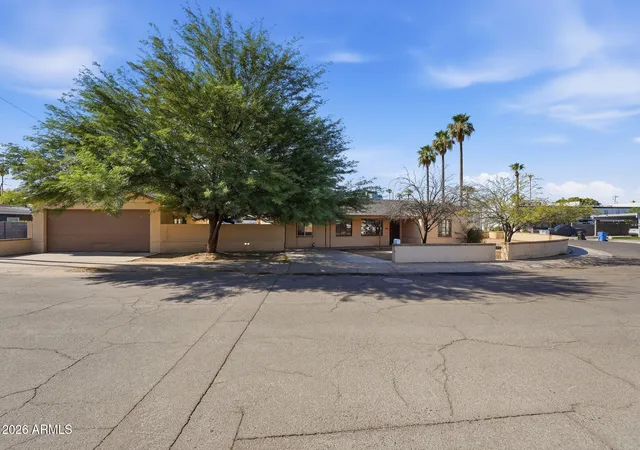 Photo 1 of Single family home for sale at 3331 N 18th Ave, Phoenix, AZ 85015 | MLS# 7072020 | Listing updated on 2026-09-03