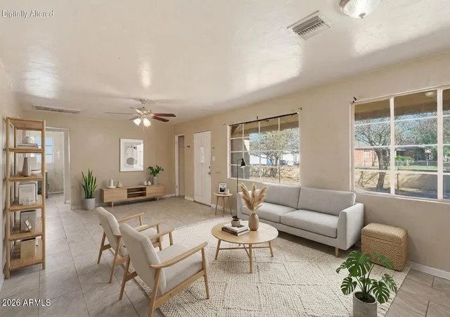 Photo 3 of Single family home for sale at 3331 N 18Th Ave, Phoenix, AZ 85015 | MLS# 7072020 | Listing updated on 2026-09-03