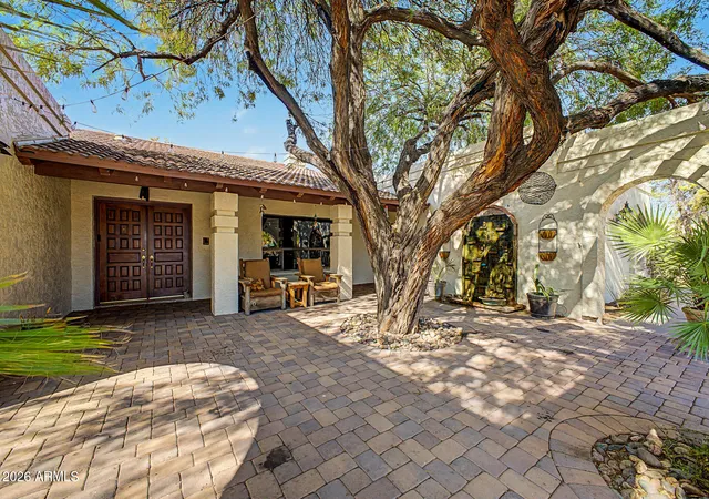 Photo 1 of Single family home for sale at 7532 W Villa Theresa Dr, Glendale, AZ 85308 | MLS# 7072862 | Listing updated on 2026-09-20