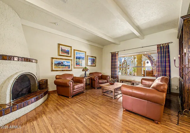 Photo 3 of Single family home for sale at 7532 W Villa Theresa Dr, Glendale, AZ 85308 | MLS# 7072862 | Listing updated on 2026-09-20