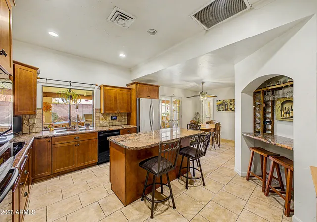 Photo 3 of Single family home for sale at 7532 W Villa Theresa Dr, Glendale, AZ 85308 | MLS# 7072862 | Listing updated on 2026-09-20