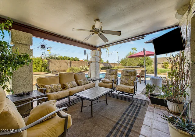 Photo 4 of Single family home for sale at 7532 W Villa Theresa Dr, Glendale, AZ 85308 | MLS# 7072862 | Listing updated on 2026-09-20