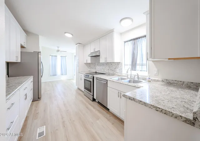Photo 3 of Manufactured home for sale at 13814 W Stella Ln, Litchfield Park, AZ 85340 | MLS# 7071443 | Listing updated on 2026-09-19