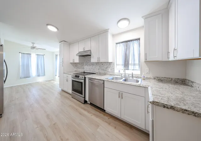Photo 4 of Manufactured home for sale at 13814 W Stella Ln, Litchfield Park, AZ 85340 | MLS# 7071443 | Listing updated on 2026-09-19