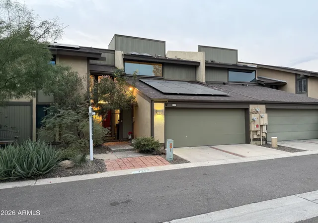 Photo 2 of Townhouse for sale at 7352 N 7th Pl, Phoenix, AZ 85020 | MLS# 7071476 | Listing updated on 2026-09-08