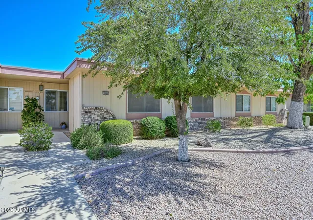 Photo 3 of Townhouse for sale at 10888 W Emerald Dr, Sun City, AZ 85351 | MLS# 7072157 | Listing updated on 2026-09-15