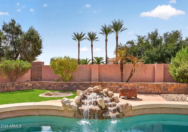 Photo 3 of Sale Pending at 3981 E Indigo Bay Ct, Gilbert, AZ 85234 | MLS# 7073307 | Listing updated on 2026-09-10
