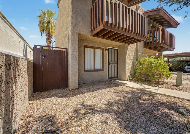 Photo 2 of Townhouse for sale at 2815 N 52nd St #3, Phoenix, AZ 85008 | MLS# 7071755 | Listing updated on 2026-08-27