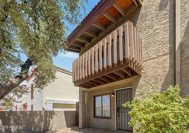 Listing Photo 5 - Condo for sale in building located at 2815 N 52Nd St, Phoenix, AZ 85008 - Unit #3