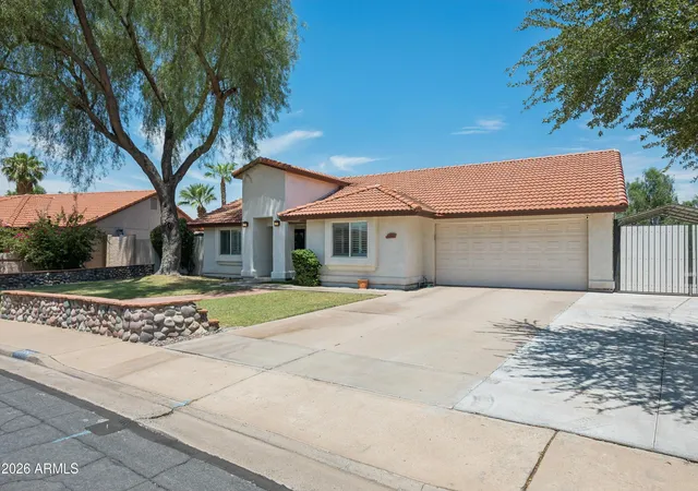 Photo 4 of Sale Pending at 1350 W Escarpa St, Mesa, AZ 85201 | MLS# 7071591 | Listing updated on 2026-09-16