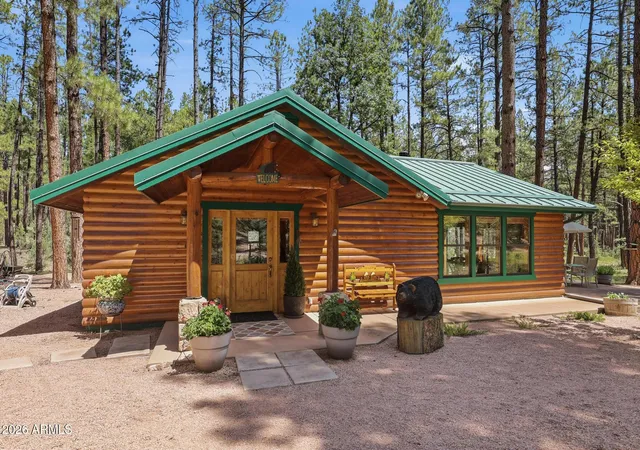 Photo 2 of Sale Pending at 384 S Pumphouse Rd, Payson, AZ 85541 | MLS# 7071665 | Listing updated on 2026-09-01