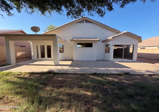 Photo 4 of Sale Pending at 5166 W Bryce Ln, Glendale, AZ 85301 | MLS# 7071537 | Listing updated on 2026-09-25