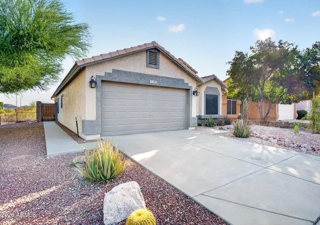 Photo 1 of Single family home for sale at 1921 E Siesta Ln, Phoenix, AZ 85024 | MLS# 7072035 | Listing updated on 2026-09-15
