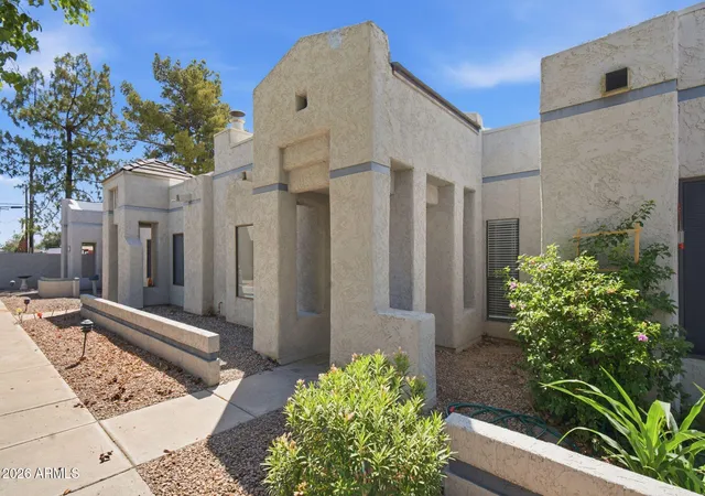 Photo 3 of Townhouse for sale at 6230 N 33rd Ave #103, Phoenix, AZ 85017 | MLS# 7072022 | Listing updated on 2026-10-06