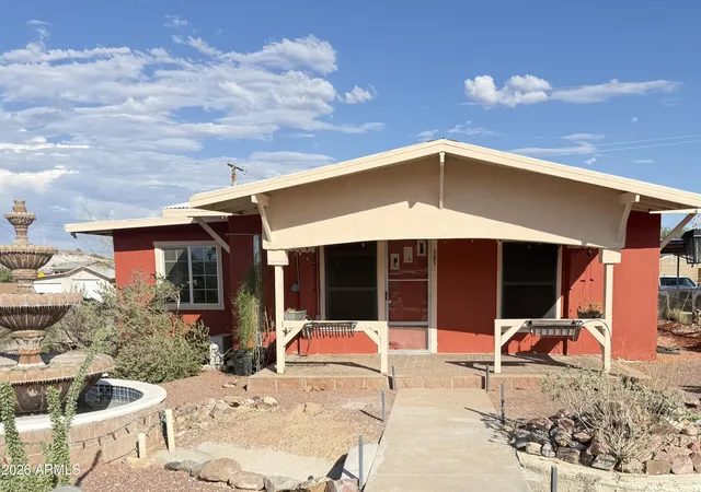 Photo 1 of Single family home for sale at 121 W Estrella Ave, Ajo, AZ 85321 | MLS# 7073089 | Listing updated on 2026-08-30