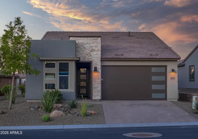 Photo 2 of Single family home for sale at 4518 Charro Ct, Wickenburg, AZ 85390 | MLS# 7071666 | Listing updated on 2026-09-14
