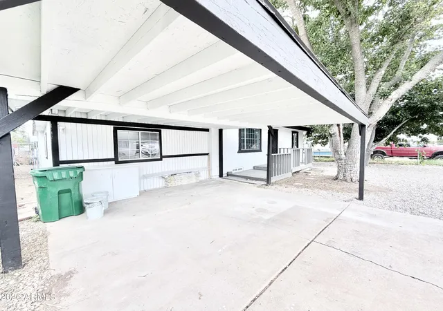 Photo 3 of Single family home for sale at 111 E Navajo St, Huachuca City, AZ 85616 | MLS# 7073570 | Listing updated on 2026-09-08