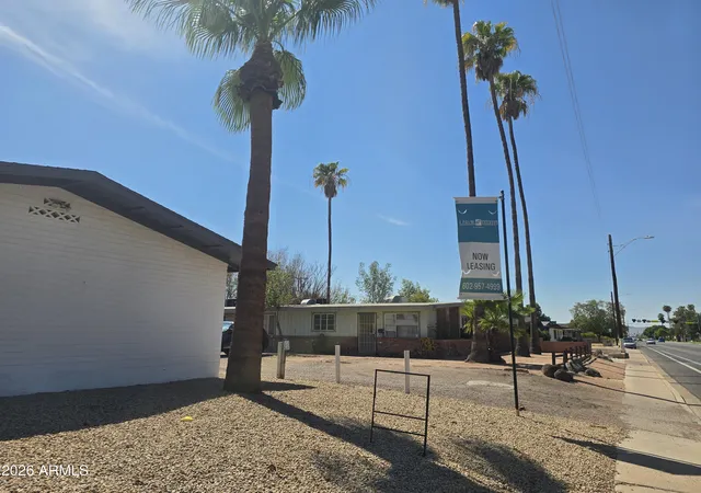 Photo 2 of Townhouse for sale at 4815 N 15th Ave, Phoenix, AZ 85015 | MLS# 7072051 | Listing updated on 2026-08-29