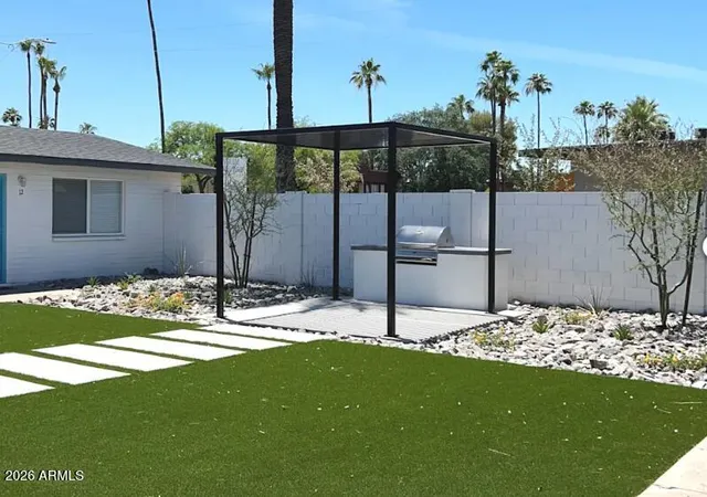 Photo 3 of Townhouse for sale at 4815 N 15th Ave, Phoenix, AZ 85015 | MLS# 7072051 | Listing updated on 2026-08-29