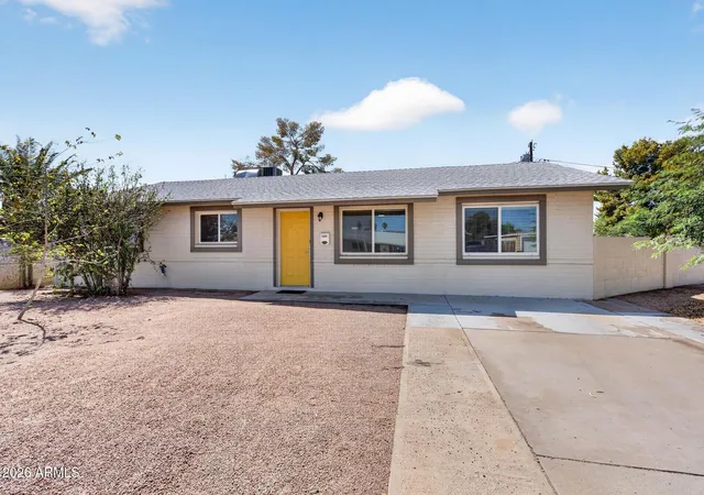 Photo 2 of Single family home for sale at 2501 E Karen Dr, Phoenix, AZ 85032 | MLS# 7072027 | Listing updated on 2026-09-13