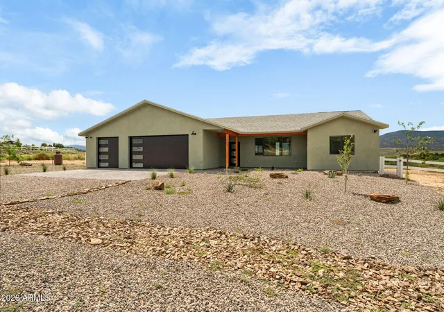 Photo 2 of Single family home for sale at 2002 N Arena Del Loma, Camp Verde, AZ 86322 | MLS# 7071740 | Listing updated on 2026-09-11