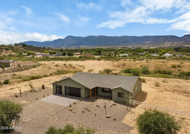 Photo 3 of Single family home for sale at 2002 N Arena Del Loma, Camp Verde, AZ 86322 | MLS# 7071740 | Listing updated on 2026-09-11