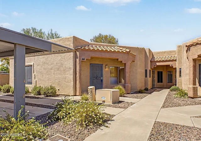 Photo 3 of Single family home for sale at 8800 N 107Th Ave #67, Peoria, AZ 85345 | MLS# 7073151 | Listing updated on 2026-09-16