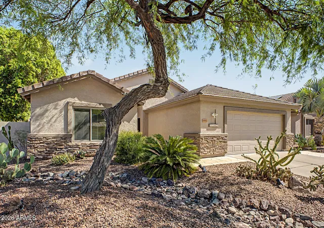 Photo 3 of Single family home for sale at 6922 W Monona Dr, Glendale, AZ 85308 | MLS# 7072180 | Listing updated on 2026-09-30