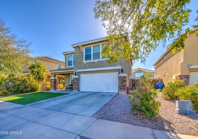 Photo 2 of Single family home for sale at 7228 S 42nd Dr, Phoenix, AZ 85041 | MLS# 7071917 | Listing updated on 2026-09-01
