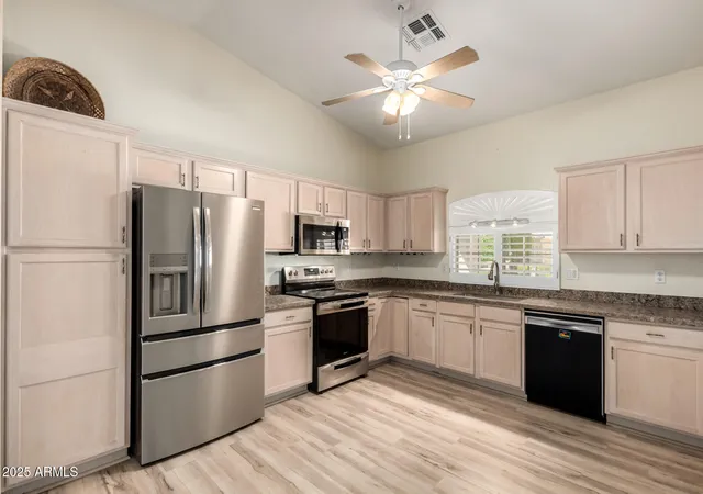 Photo 4 of Single family home for sale at 2101 S Meridian Rd #301, Apache Junction, AZ 85120 | MLS# 7071928 | Listing updated on 2026-08-28
