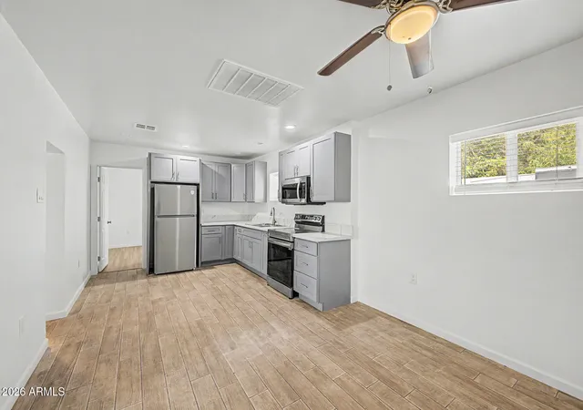 Photo 4 of Townhouse for sale at 13805 N Luna St, El Mirage, AZ 85335 | MLS# 7072106 | Listing updated on 2026-09-14