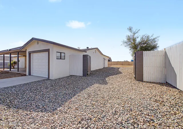 Photo 4 of Single family home for sale at 32234 N Center St, Wittmann, AZ 85361 | MLS# 7073046 | Listing updated on 2026-10-29