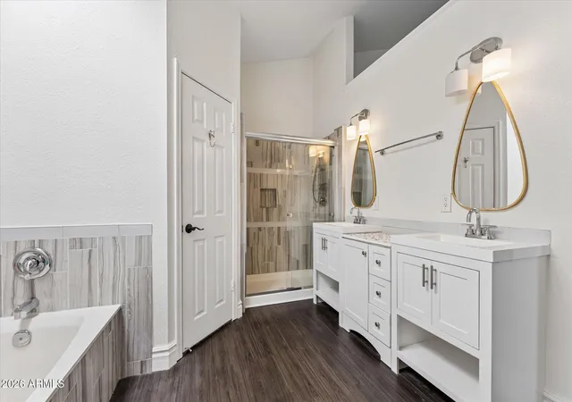 Photo 3 of Single family home for sale at 1032 N 59th St, Mesa, AZ 85205 | MLS# 7072029 | Listing updated on 2026-09-14