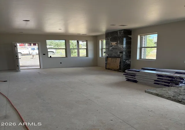 Photo 4 of Single family home for sale at 540 S Rockcreek Dr, Show Low, AZ 85901 | MLS# 7072071 | Listing updated on 2026-09-02