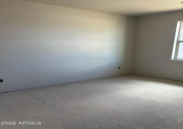 Photo 8 of Single family home for sale at 540 S Rockcreek Dr, Show Low, AZ 85901 | MLS# 7072071 | Listing updated on 2026-09-02