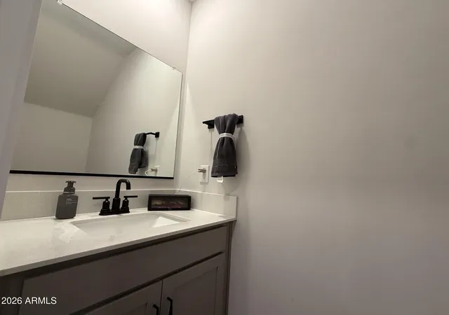 Photo 5 of Townhouse for sale at 7588 W Darrow St, Laveen, AZ 85339 | MLS# 7072354 | Listing updated on 2026-08-28