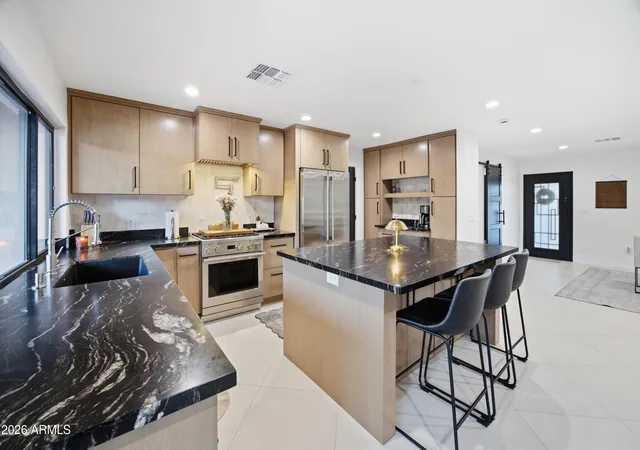 Photo 2 of Single family home for sale at 2002 E Vista Dr, Phoenix, AZ 85022 | MLS# 7072428 | Listing updated on 2026-09-20