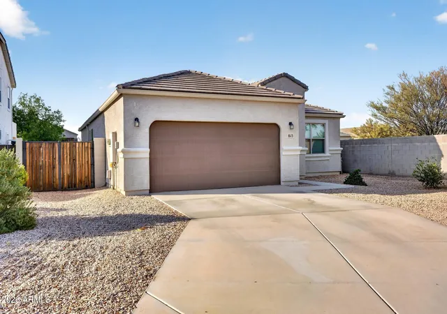 Photo 2 of Single family home for sale at 10470 E Marigold Ln, Florence, AZ 85132 | MLS# 7073182 | Listing updated on 2026-09-30